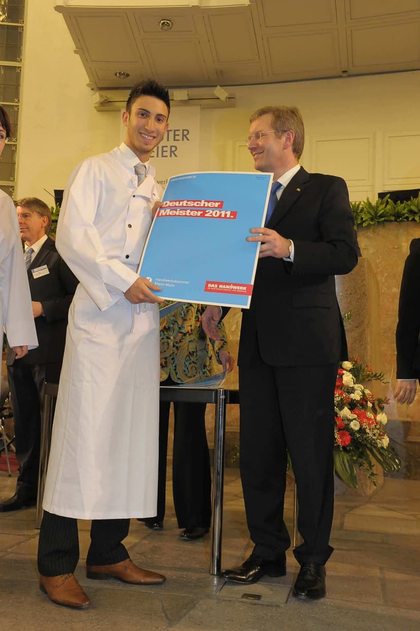 Christian Strunk as a Baker